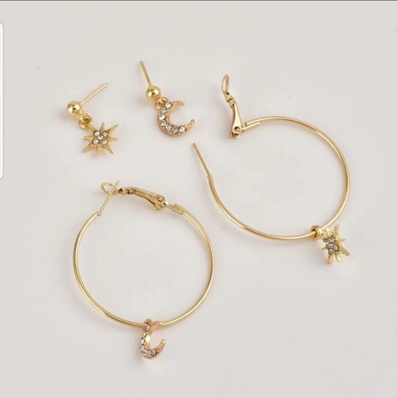 ☆Lee☆ Moon and Star Earrings - Picture 3 of 5